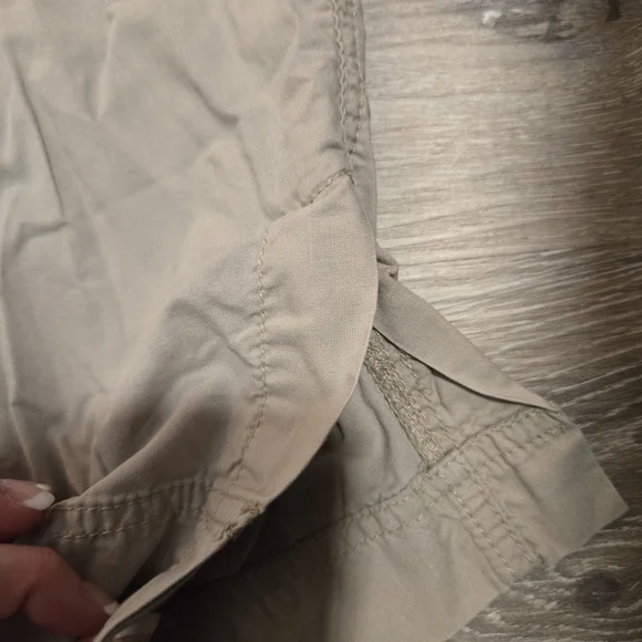 Capris - Picture 4 of 4